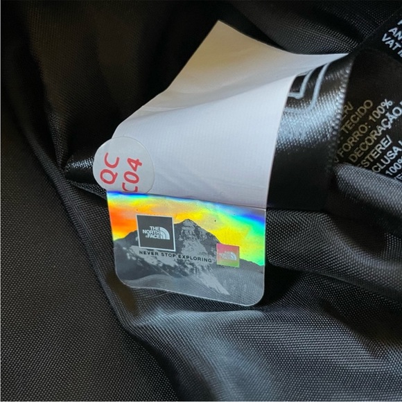 The North Face Men’s Toro Peak TriClimate Black Jacket - Picture 8 of 10